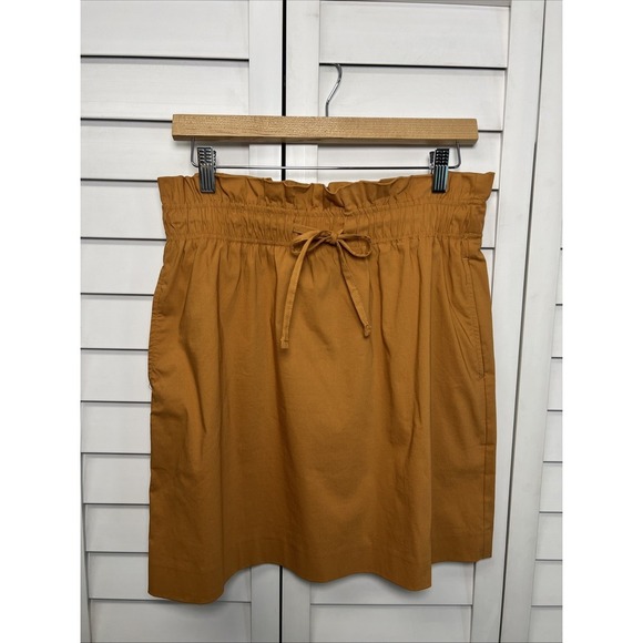 Express High Waisted Paper Bag Mini Skirt Women's Size 8 Mustard Yellow NWT - Picture 5 of 13